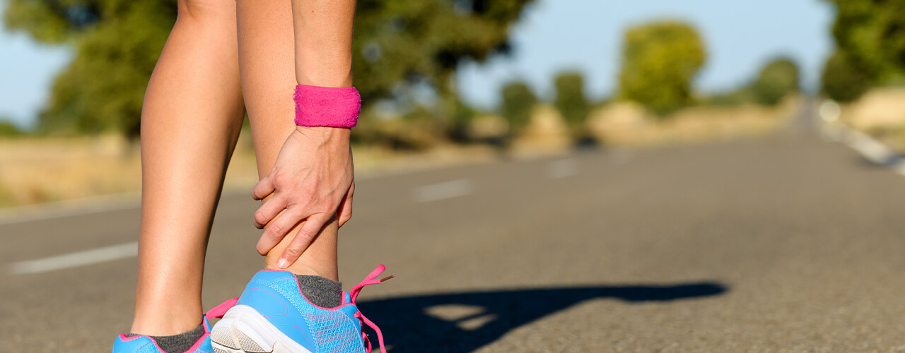 Difference Between Sprains & Strains